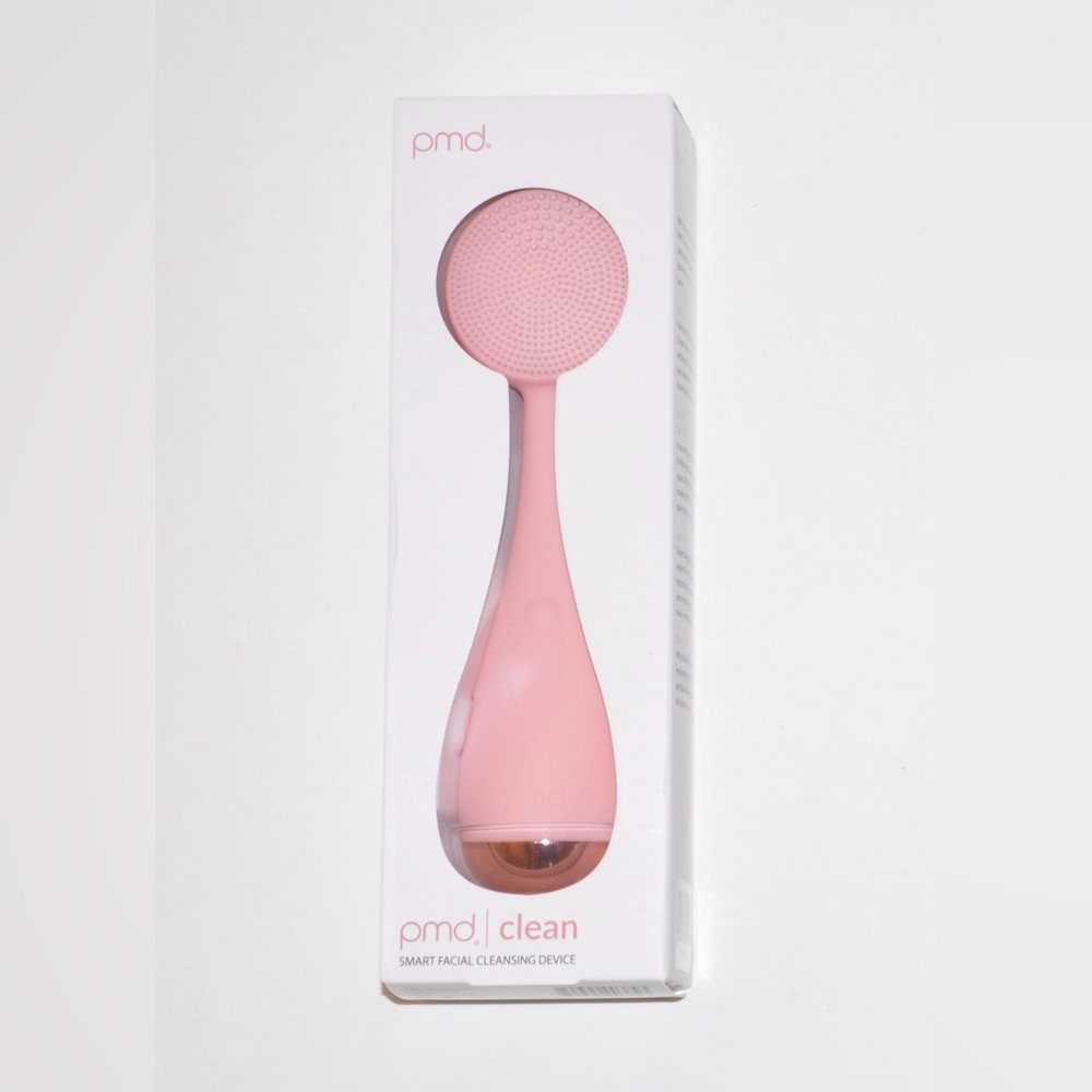 New PMD Clean Smart Facial Cleansing Device Blush with Rose Gold